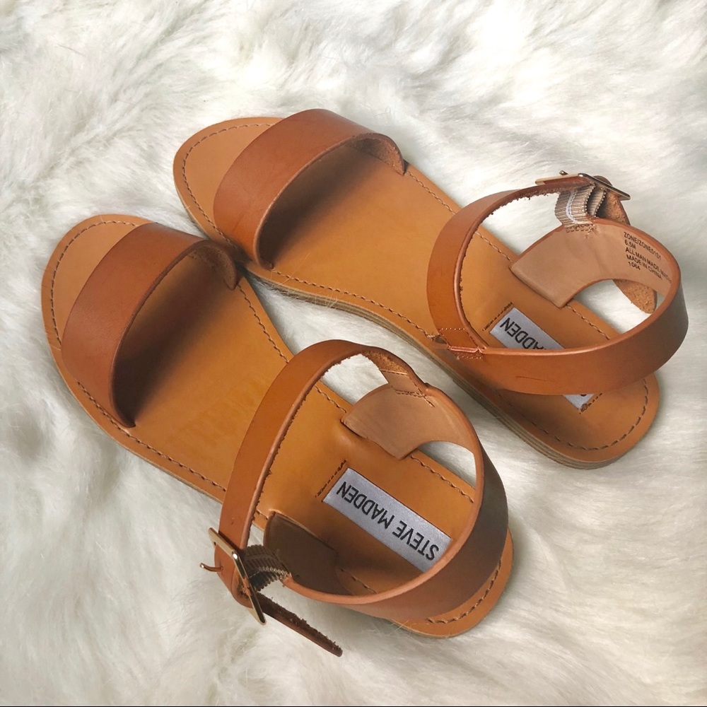 NWOT Steve Madden Cognac Zone Ankle Strap Sandals
